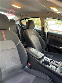 نيسان سنترا